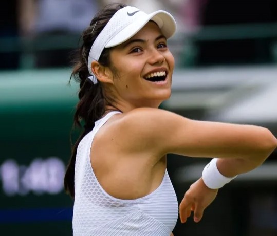 于任何一个 于任何一个