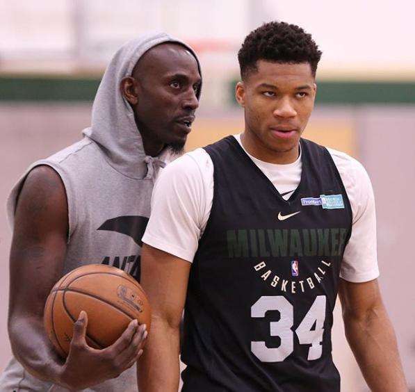 击不仅威胁 击不仅威胁